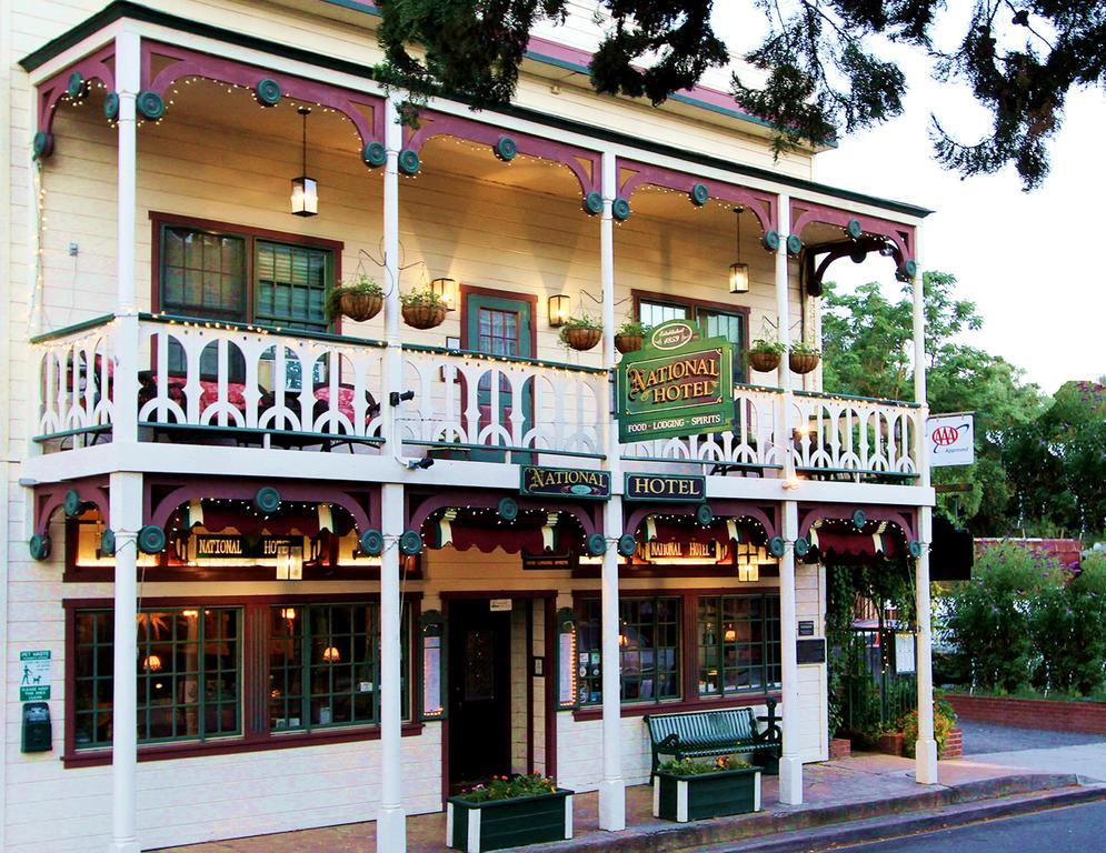 The National Hotel Jamestown Extérieur photo