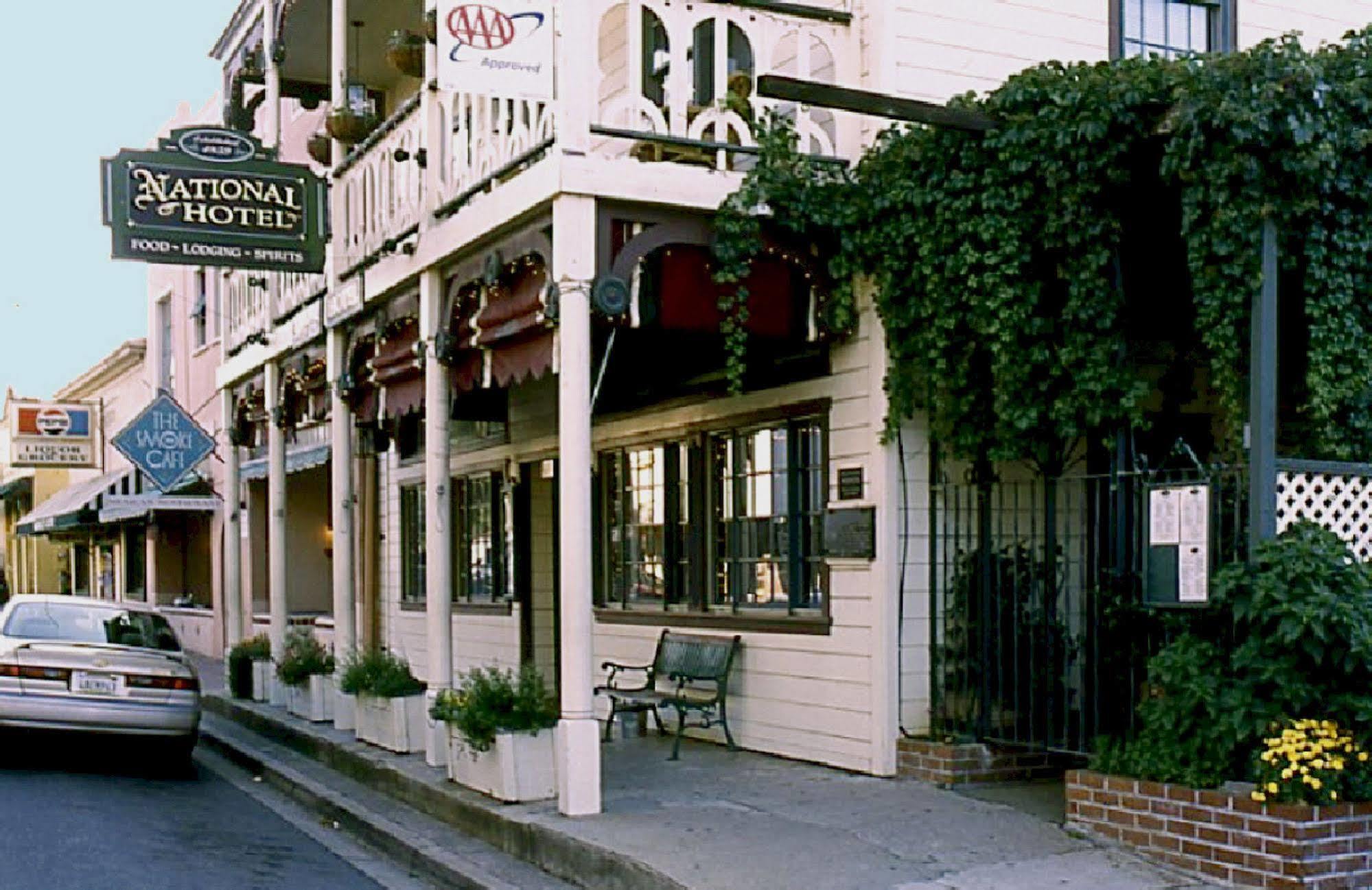 The National Hotel Jamestown Extérieur photo